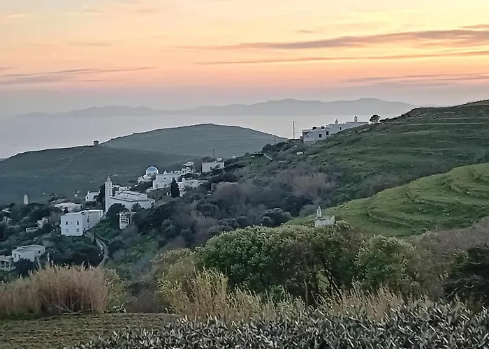 Tzados Sunny Villa