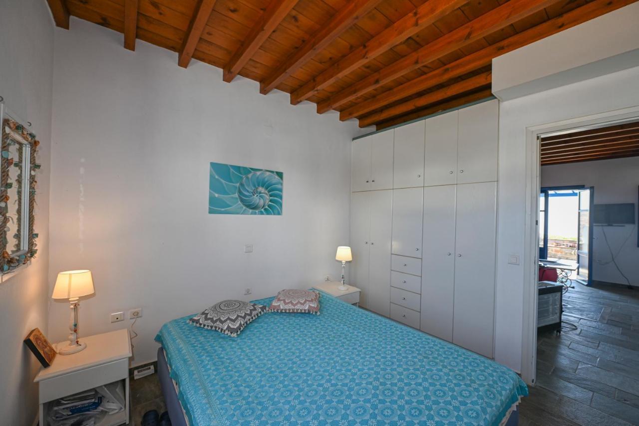 Tzados Sunny Holiday home Karia (Tinos)